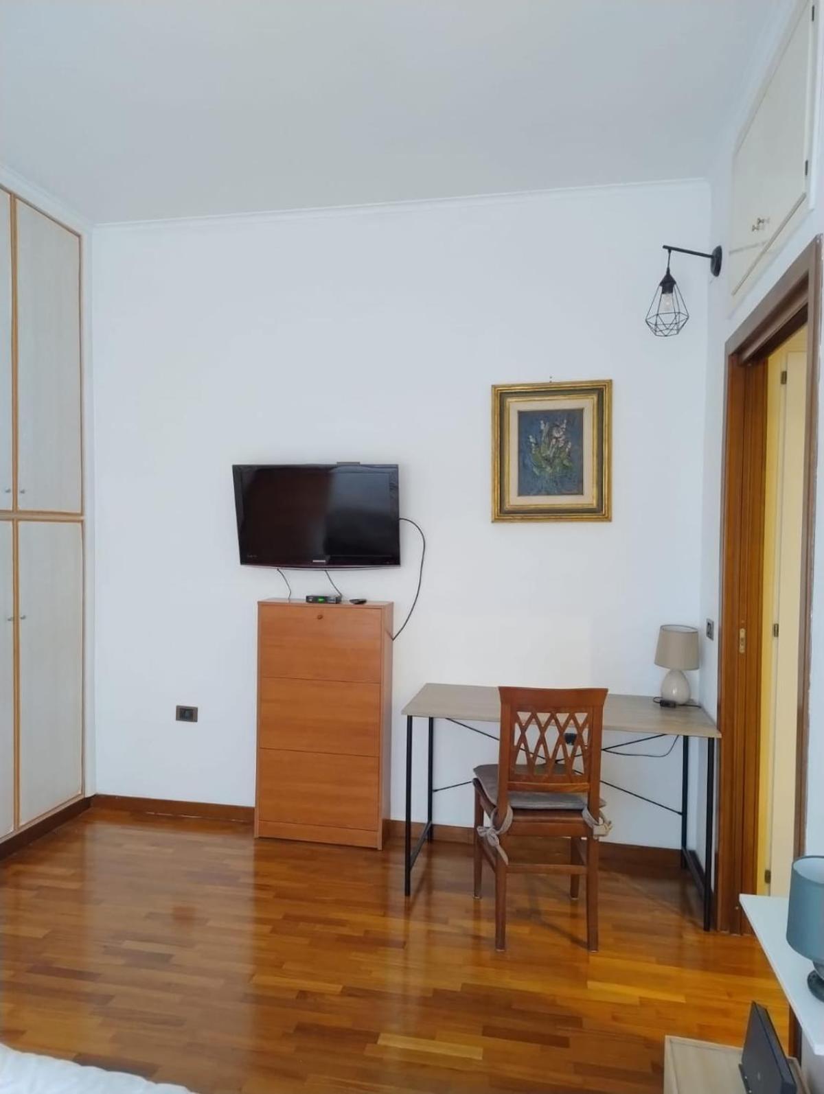 Quiet And Charming House Near Trastevere Appartamento